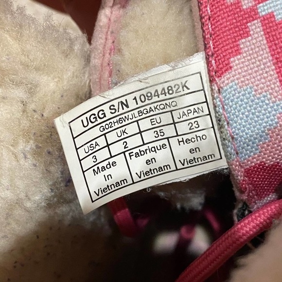 Ugg Duck style boots sz 3 - Picture 2 of 11